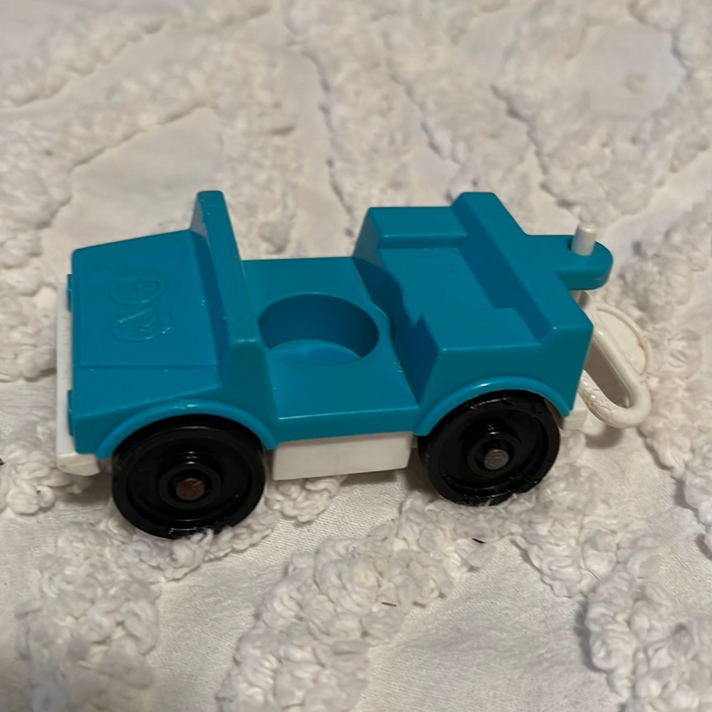Fisher price little people play family zoo keep car pulls train